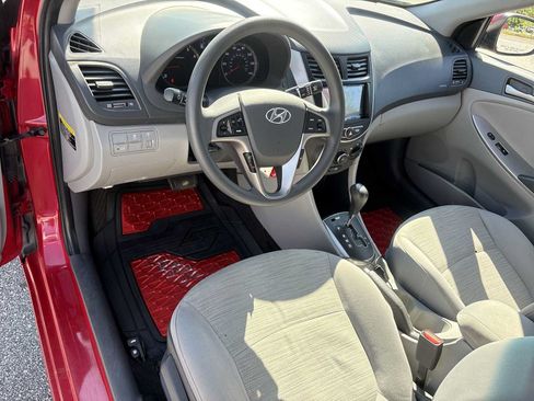 Used 2016 Hyundai Accent SE w/ Option Group 02 FWD image 10