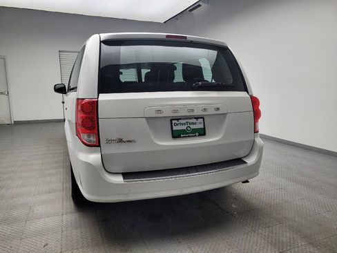 Used 2016 Dodge Grand Caravan American Value Package image 6