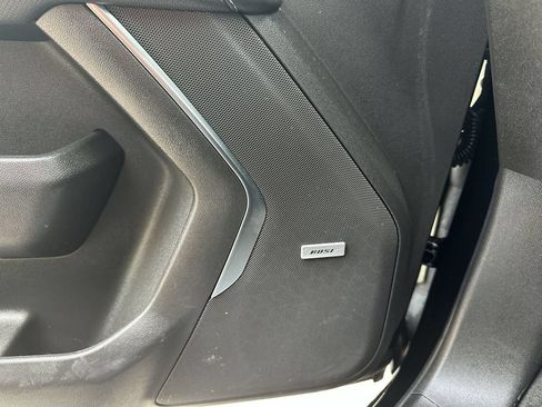 Used 2024 Chevrolet Suburban Premier RWD image 32