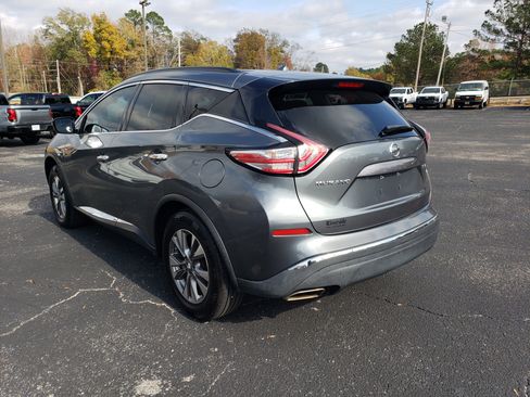 Used 2016 Nissan Murano SV image 4
