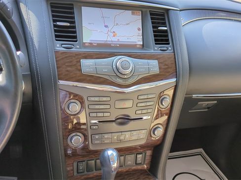 Used 2017 Nissan Armada SL image 17