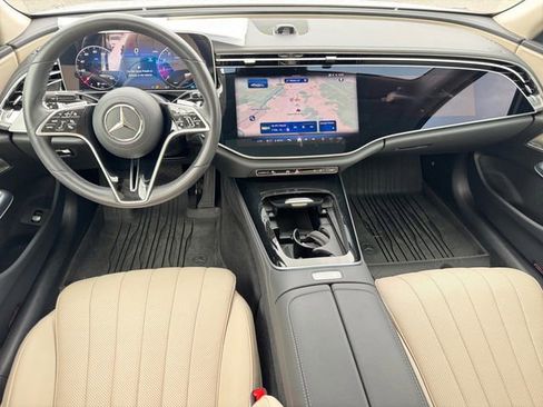 Used 2024 Mercedes-Benz E 350 4MATIC Sedan image 15