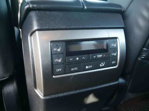 Used 2023 Lexus GX 460 Premium image 16