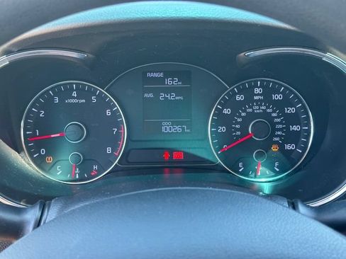 Used 2016 Kia Forte LX FWD image 28