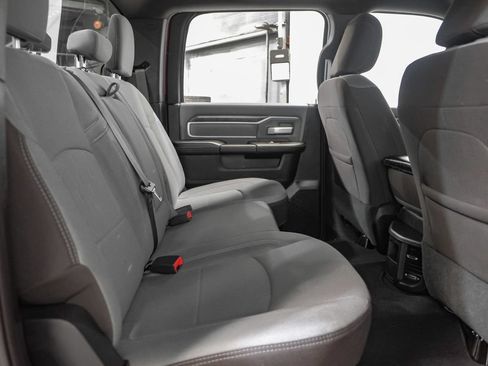 Used 2022 RAM 2500 Big Horn w/ Level 1 Equipment Group AWD/4WD image 36