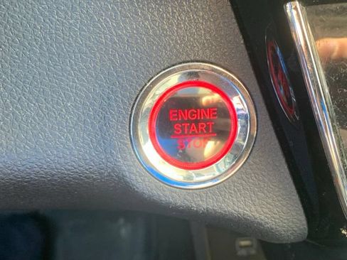 Used 2021 Honda HR-V EX image 11