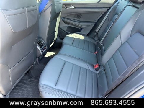 Used 2024 Volkswagen Golf R AWD/4WD image 18