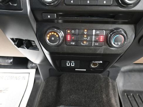Used 2017 Ford F150 XLT w/ Equipment Group 302A Luxury AWD/4WD image 16