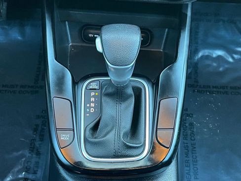 Used 2025 Kia Soul LX w/ LX Technology Package image 37