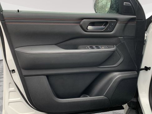 New 2026 Nissan Armada PRO-4X AWD/4WD image 14
