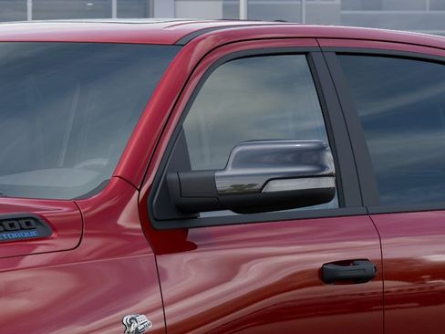 New 2026 RAM 1500 4x4 Crew Cab image 12