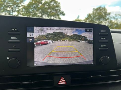 Used 2025 Hyundai Elantra Sport w/ Cargo Package image 18