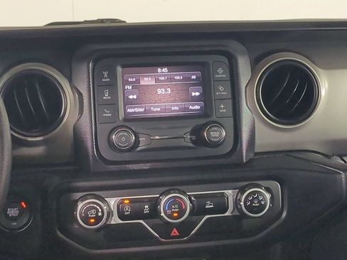 Used 2021 Jeep Wrangler Unlimited Sport AWD/4WD image 19