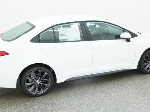 New 2026 Toyota Corolla SE FWD image 10
