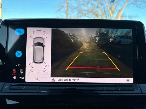 New 2026 Volkswagen Atlas SE FWD image 21