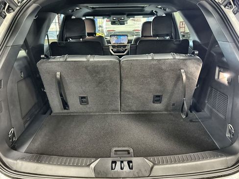 New 2026 Ford Explorer ST-Line w/ ST-Line Street Pack AWD/4WD image 30
