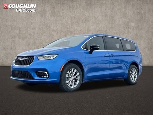 New 2026 Chrysler Pacifica Select image 5