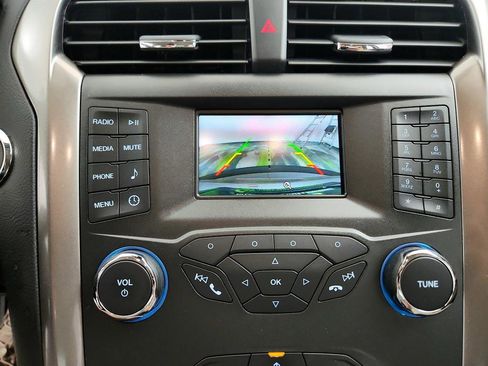 Used 2019 Ford Fusion S image 19