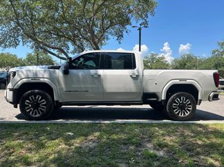 Used 2024 GMC Sierra 2500 Denali w/ Denali Reserve Package AWD/4WD video 1