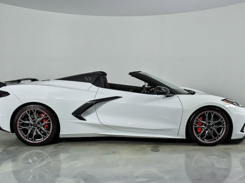 Used 2023 Chevrolet Corvette Stingray Premium Conv w/ Z51 Performance Package image 14