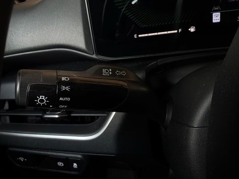 Used 2025 Kia K4 FWD image 36