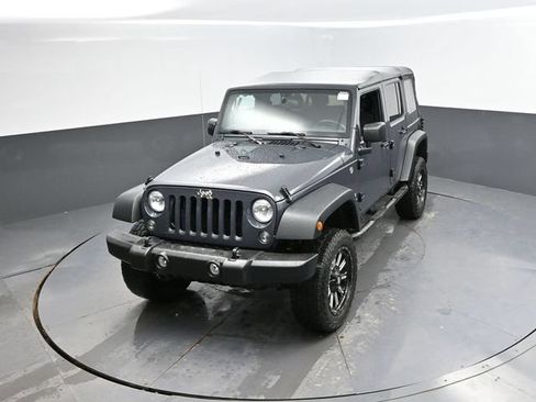Used 2017 Jeep Wrangler Unlimited Sport w/ Connectivity Group AWD/4WD image 35