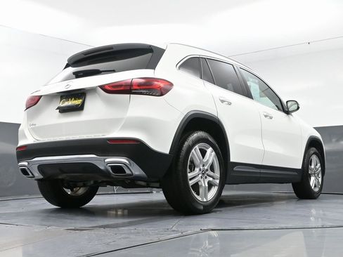 Used 2022 Mercedes-Benz GLA 250 w/ Premium Package Lite image 52