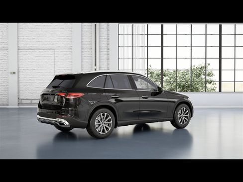 Certified 2026 Mercedes-Benz GLC 300 4MATIC image 15