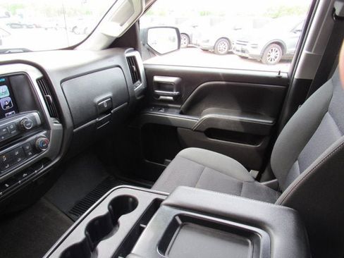 Used 2018 Chevrolet Silverado 1500 LT AWD/4WD image 21