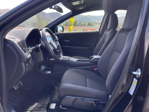 Used 2022 Honda HR-V Sport image 14