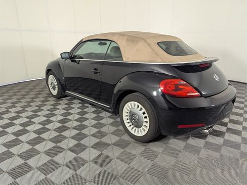 Used 2013 Volkswagen Beetle 2.5 image 8