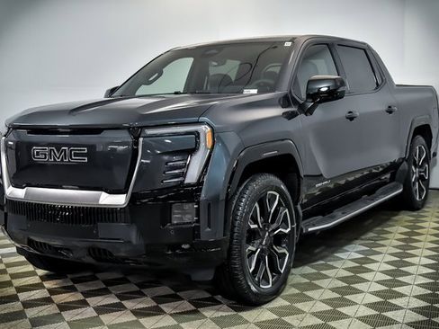 New 2025 GMC Sierra EV Denali image 5