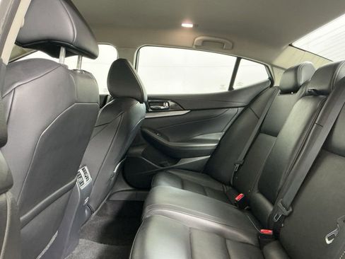 Used 2018 Nissan Maxima 3.5 SV image 27