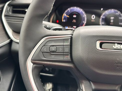 New 2026 Jeep Grand Cherokee L Limited w/ Limited Altitude Package image 29