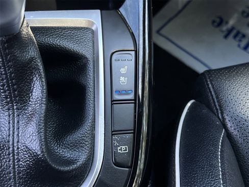 Used 2023 Kia Forte GT-Line w/ GT-Line Premium Package image 19