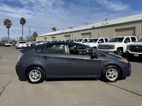 Used 2011 Toyota Prius Two image 11