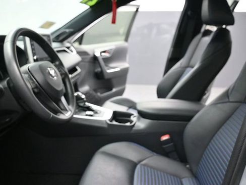 Used 2021 Toyota RAV4 XSE image 19