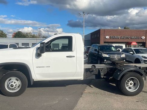Used 2022 Chevrolet Silverado 3500 W/T w/ WT Convenience Package image 2