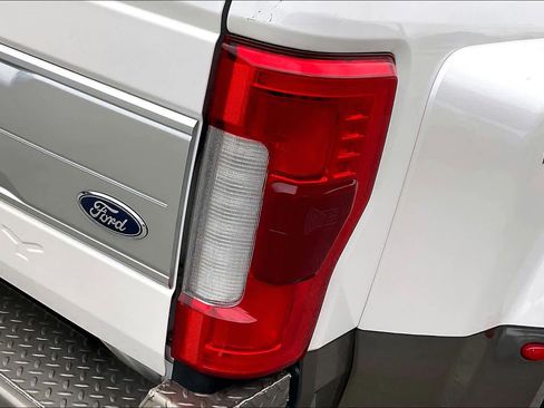 Used 2019 Ford F350 King Ranch w/ King Ranch Ultimate Package image 28