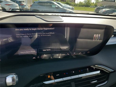 New 2026 Buick Enclave Sport Touring w/ Power Package FWD image 28