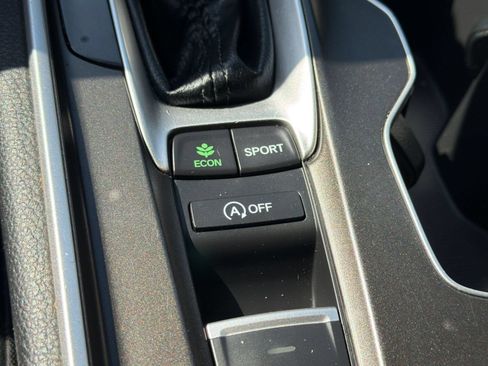 Used 2022 Honda Accord Sport image 26