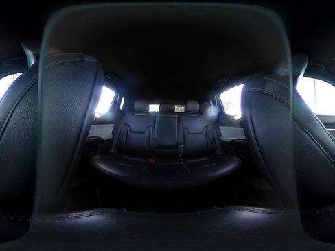 Used 2025 Jeep Compass Limited image 43