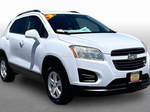 Used 2016 Chevrolet Trax LT AWD/4WD image 10