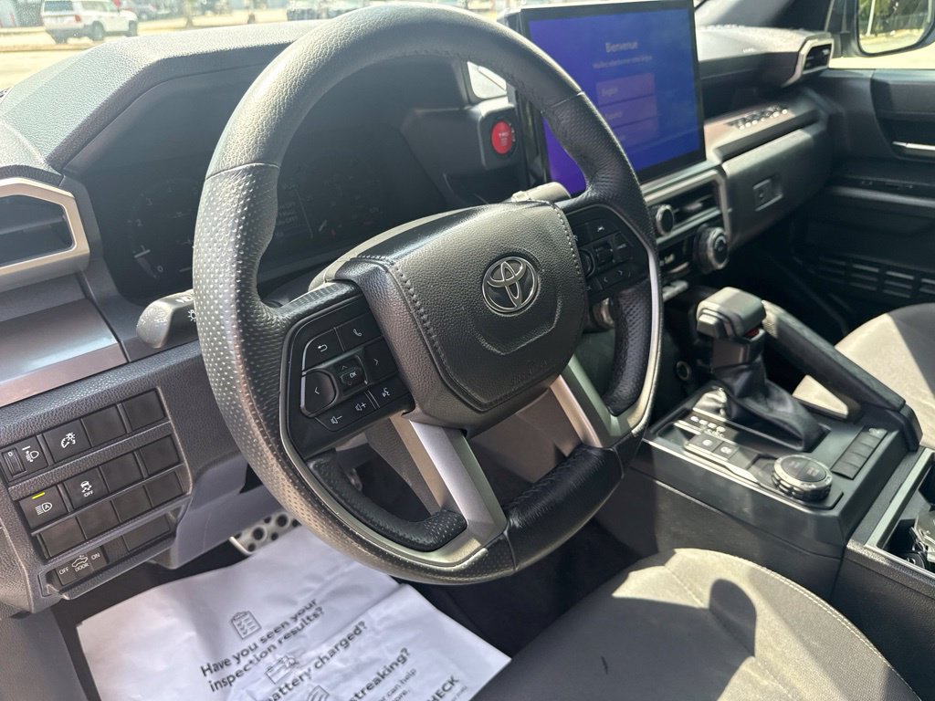 Used 2025 Toyota Tacoma TRD Sport RWD image 10