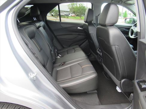 Used 2024 Chevrolet Equinox Premier FWD image 30