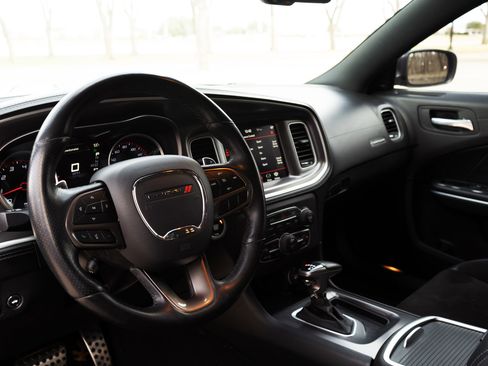 Used 2022 Dodge Charger R/T w/ Plus Group image 16