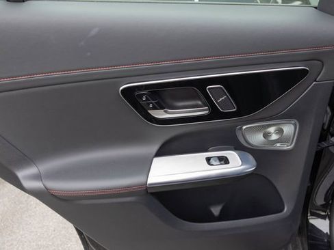 Certified 2025 Mercedes-Benz GLC 43 AMG 4MATIC image 16