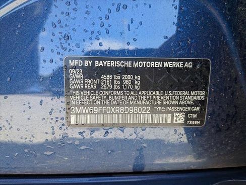 Certified 2024 BMW 330i Sedan w/ Convenience Package RWD image 17