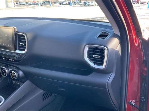 New 2026 Hyundai Venue SEL image 26