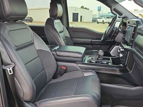 Used 2025 Ford F150 Raptor AWD/4WD image 18